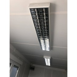 Contenedor De Oficina Con Aire Acondicionado 3 X 6