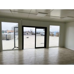 Un Edificio De Láminas - Edificio Comercial Y De Oficinas - 6 Instalaciones - 63m2