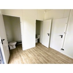 Un Edificio De Láminas - Edificio Comercial Y De Oficinas - 6 Instalaciones - 63m2